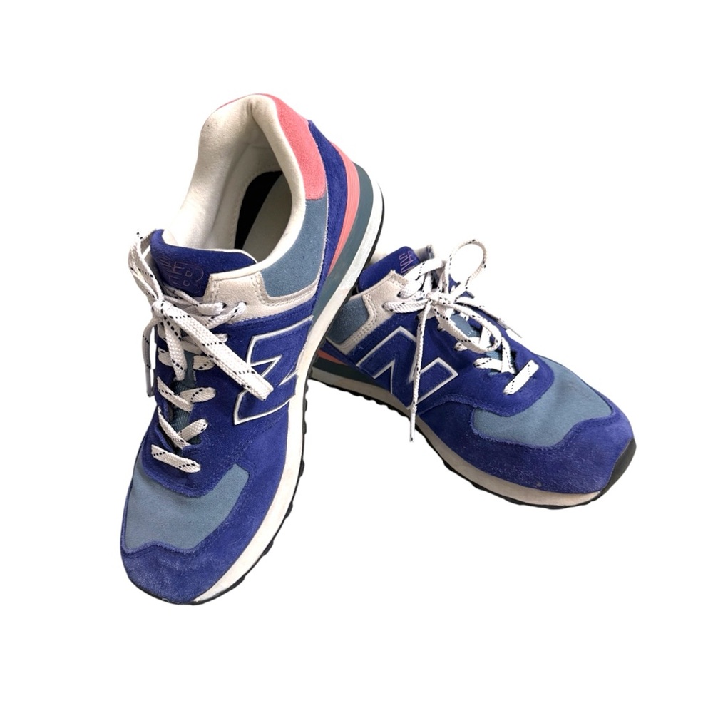 New Balance 574 Navy Natural Pink Sneakers
ML574GD2 Size 10 Mens
